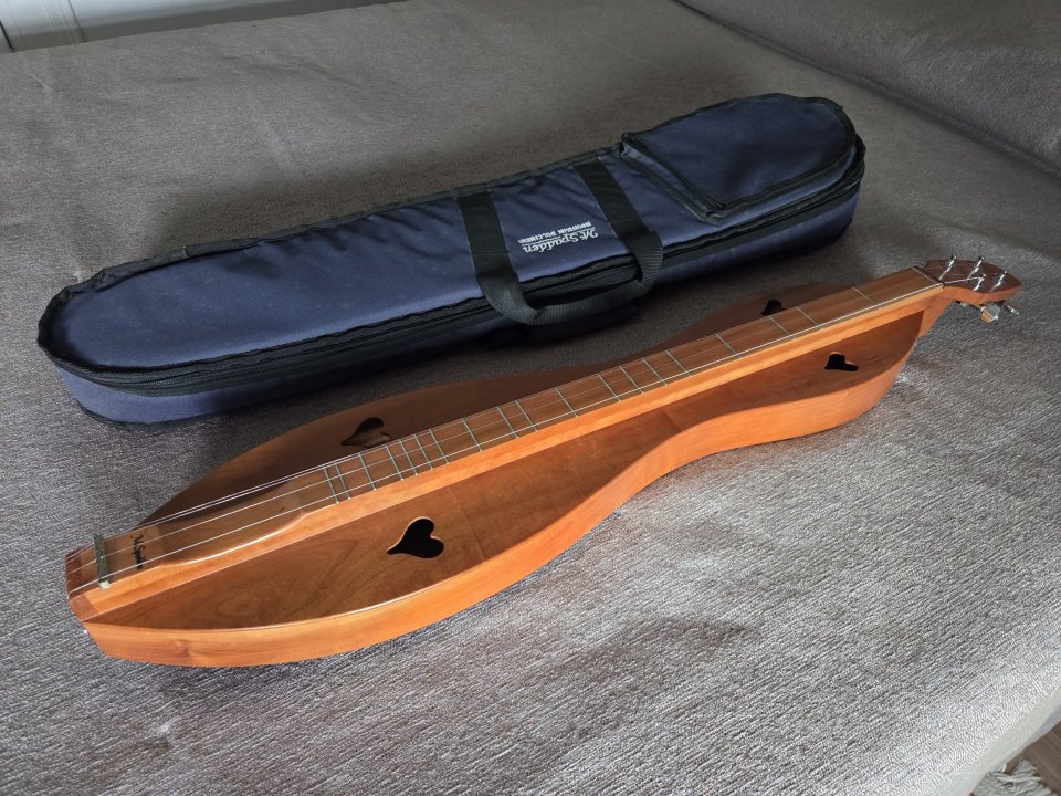 McSpadden Dulcimer 4FHCC. Made in USA. de segunda mano · Foto 1 de 10 · Cádiz · 350 €