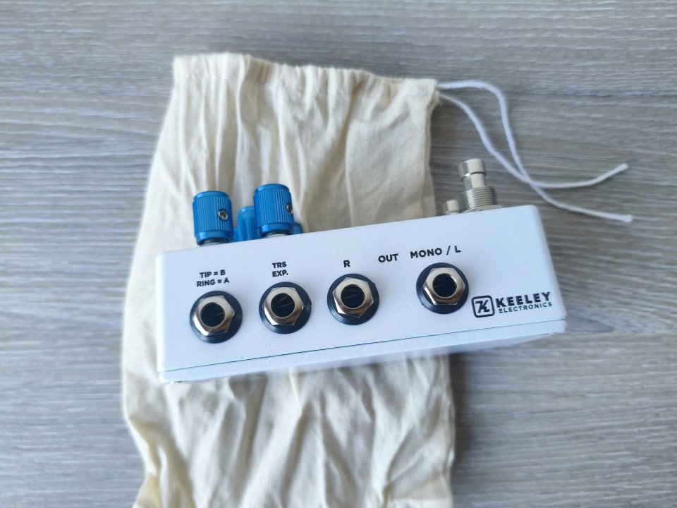 [VENTA] Keeley Halo Andy Timmons Dual Delay (Limited White) + Tap Switch de segunda mano · Foto 5 de 6 · Pontevedra · 240 €
