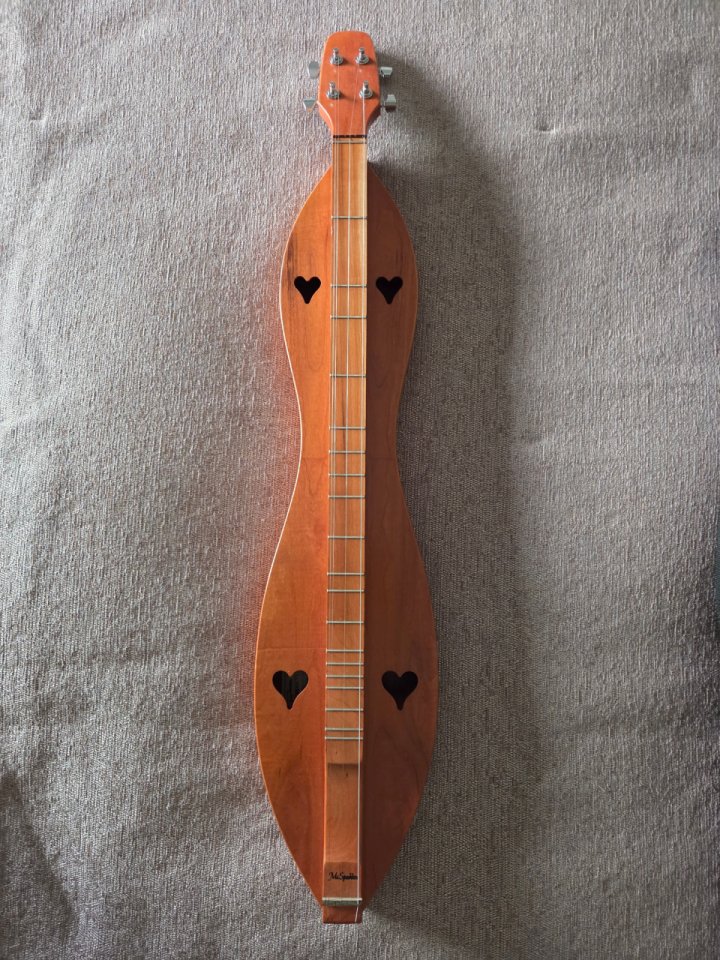McSpadden Dulcimer 4FHCC. Made in USA. de segunda mano · Foto 2 de 10 · Cádiz · 350 €