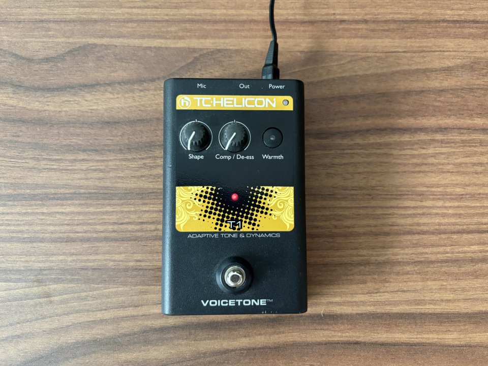 Pedal TC-Helicon VoiceTone T1 de segunda mano · Madrid · 80 €