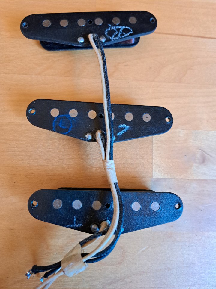 Pickups Black Bottom JV Japan de segunda mano · Foto 4 de 5 · Barcelona · 550 €