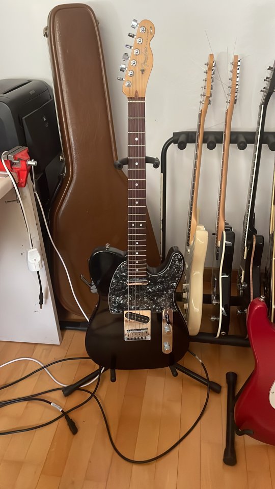 Telecaster 60 aniversario de segunda mano · Foto 1 de 7 · Madrid · 1100 €