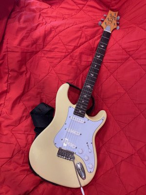 PRS SE Silver Sky, Moon White