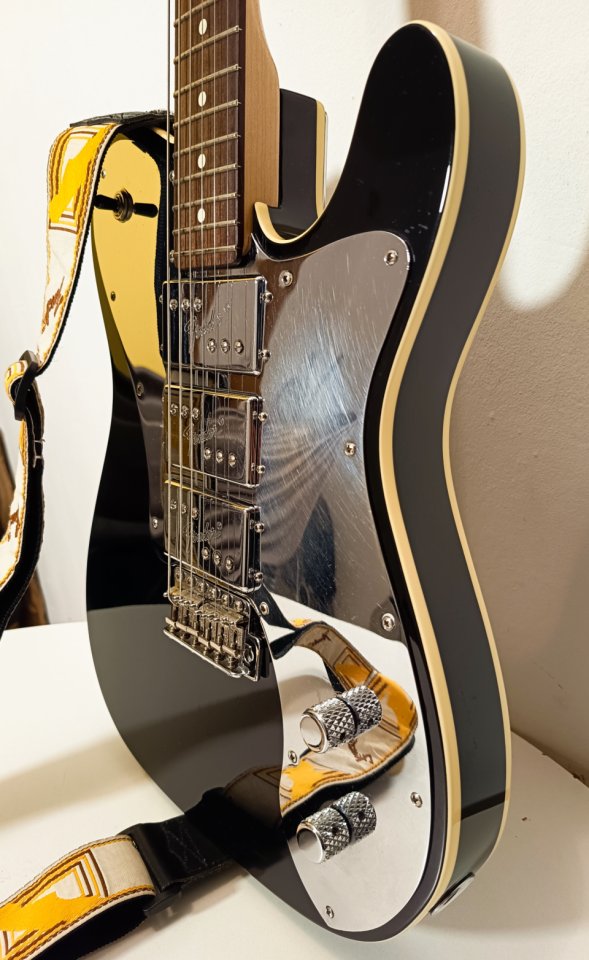 Fender Telecaster Deluxe triple John 5 de segunda mano · Foto 1 de 10 · Valencia · 1249 €