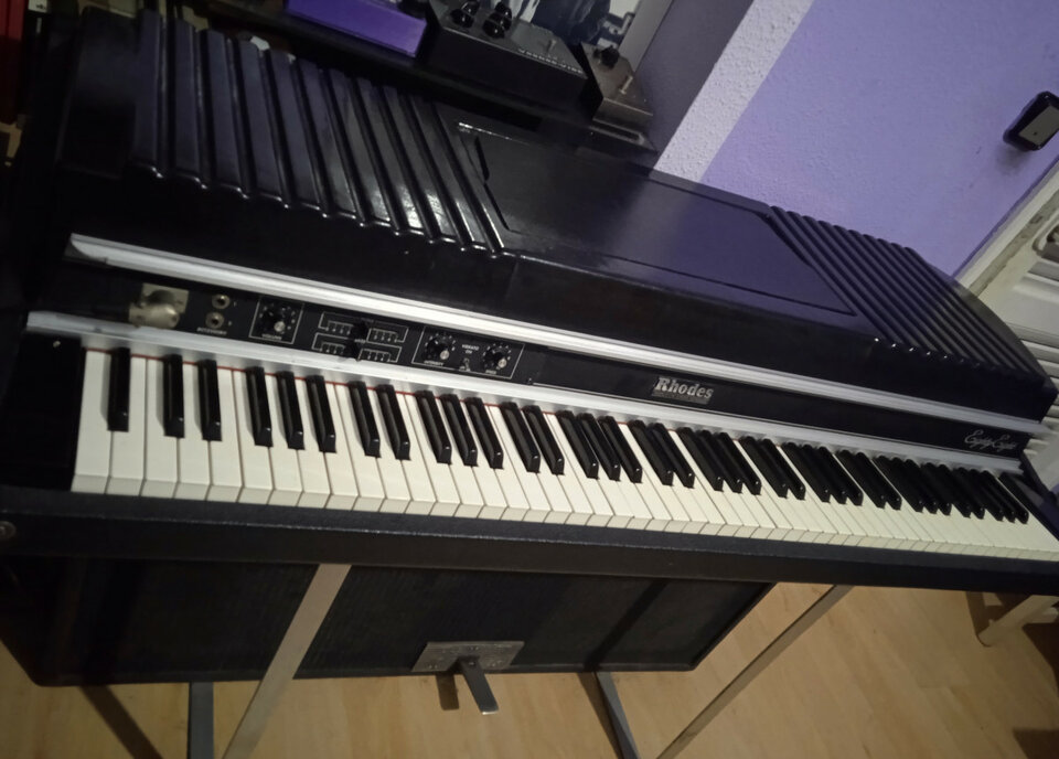 Piano Rhodes Mark II Suitcase Eighty Eight 88, the Top Model!