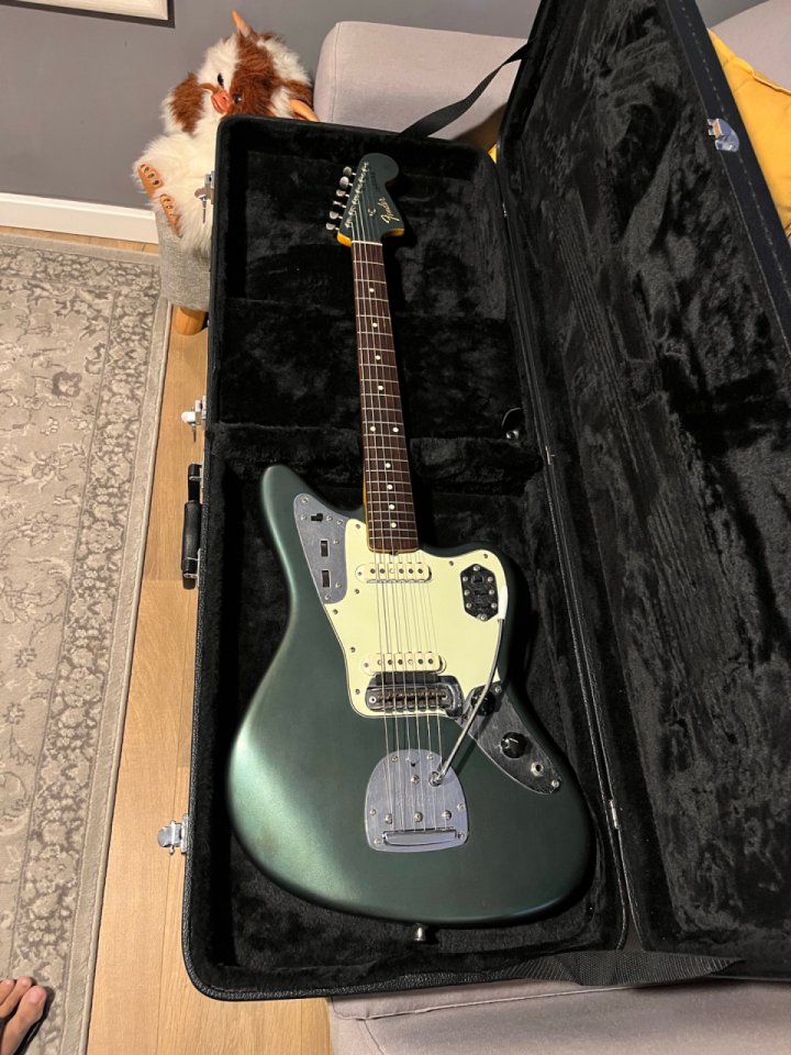Maleta de guitarra gator de segunda mano · Foto 3 de 9 · Valencia · 70 €