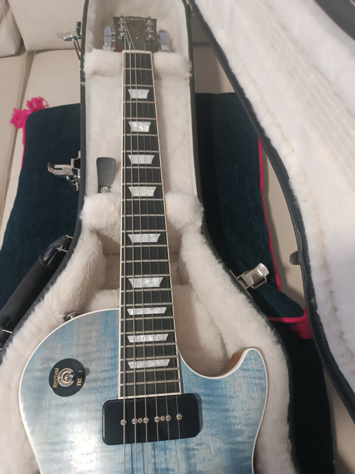 Les Paul Classic Plus P90 2018 de segunda mano · Foto 2 de 10 · Madrid · 1800 €