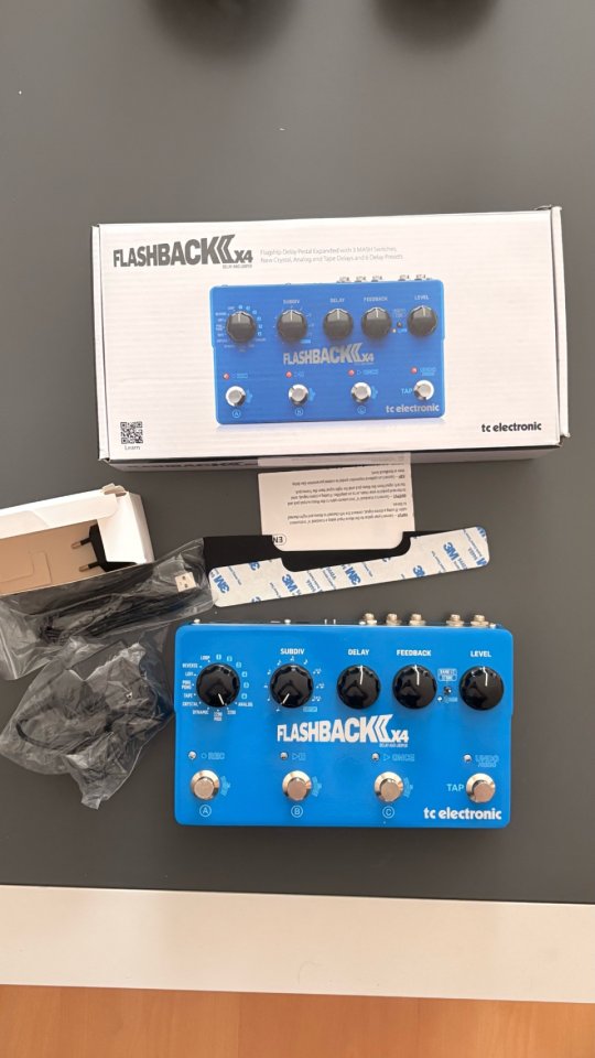 Pedal Delay TC Electronic Flashback 2 x4 de segunda mano · Foto 1 de 3 · Granada · 130 €