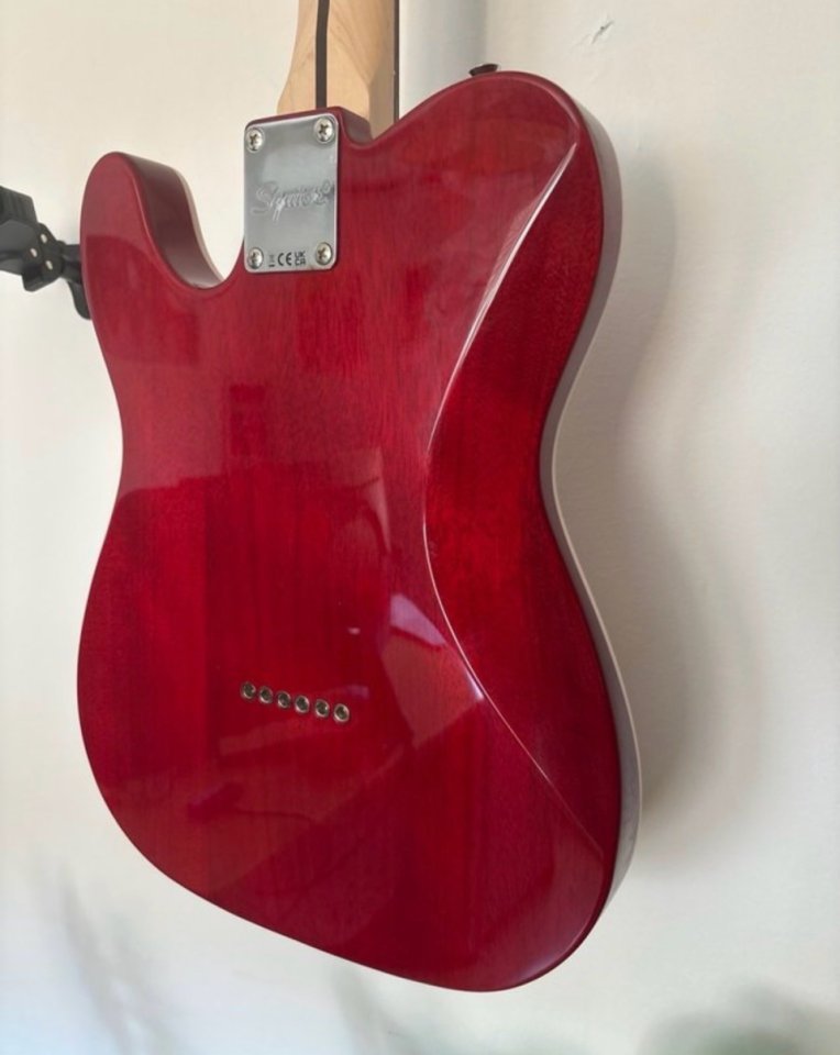 Squier Telecaster Affinity SH FMT CRT de segunda mano · Foto 7 de 9 · Granada · 185 €