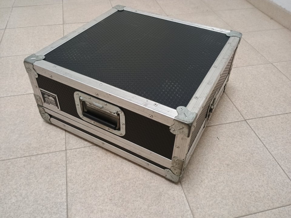 mesa allen&heath PA 12