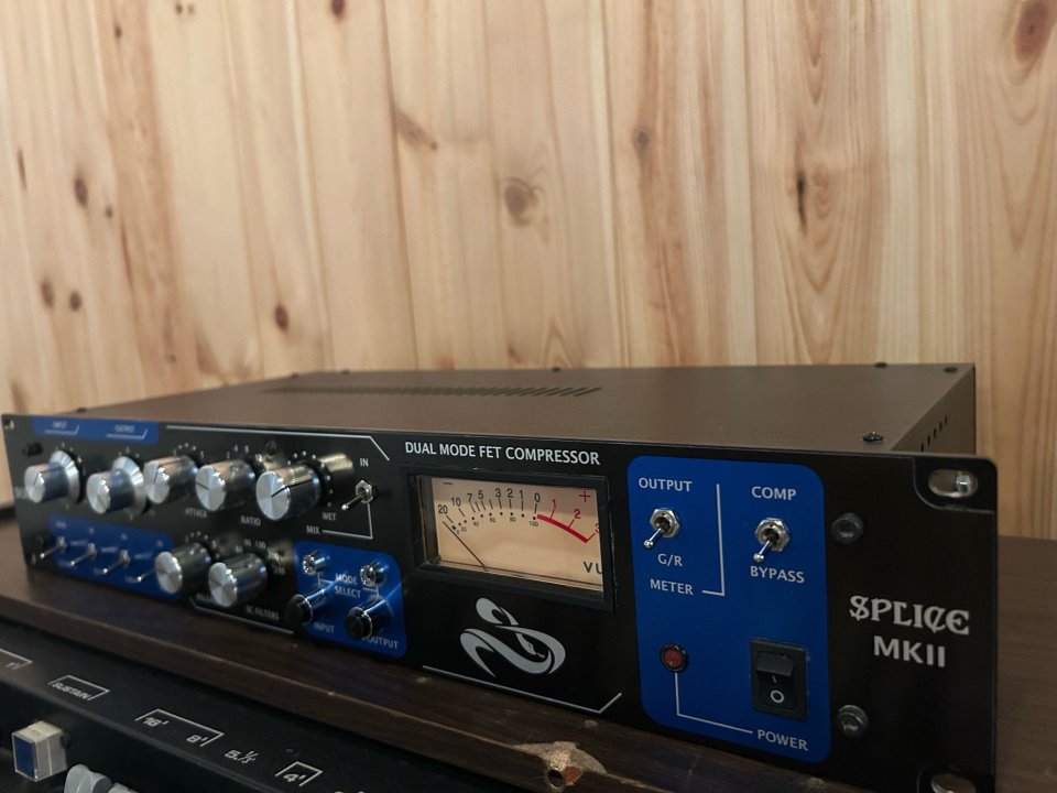 Serpent Audio Splice MKII (Versión Rack 2U) de segunda mano · Foto 2 de 6 · Murcia · 1600 €