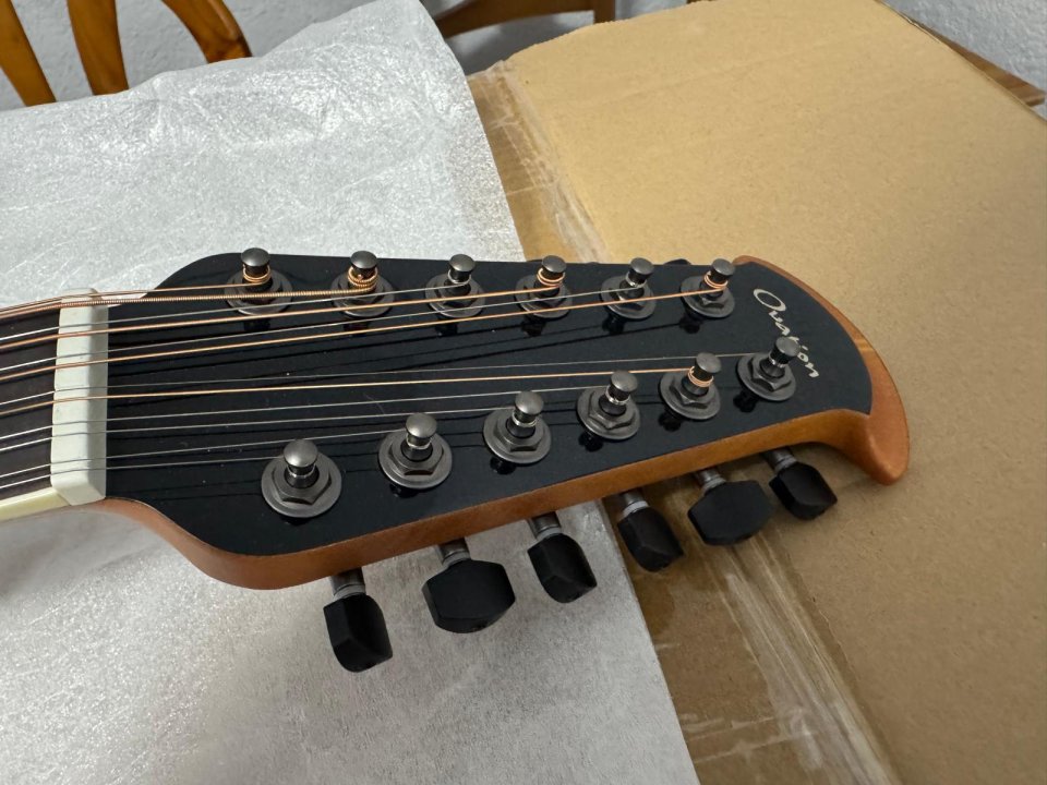 Ovation Pro Balladeer 2751AX 12 cuerdas - NUEVA - Solo Venta, NO Cambios. de segunda mano · Foto 6 de 10 · Madrid · 500 €
