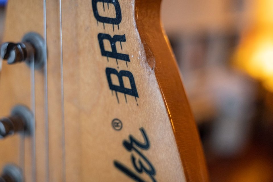 1973 Fender Bronco Dakota Red, vibrato original. COMPRA PROTEGIDA si quereis.