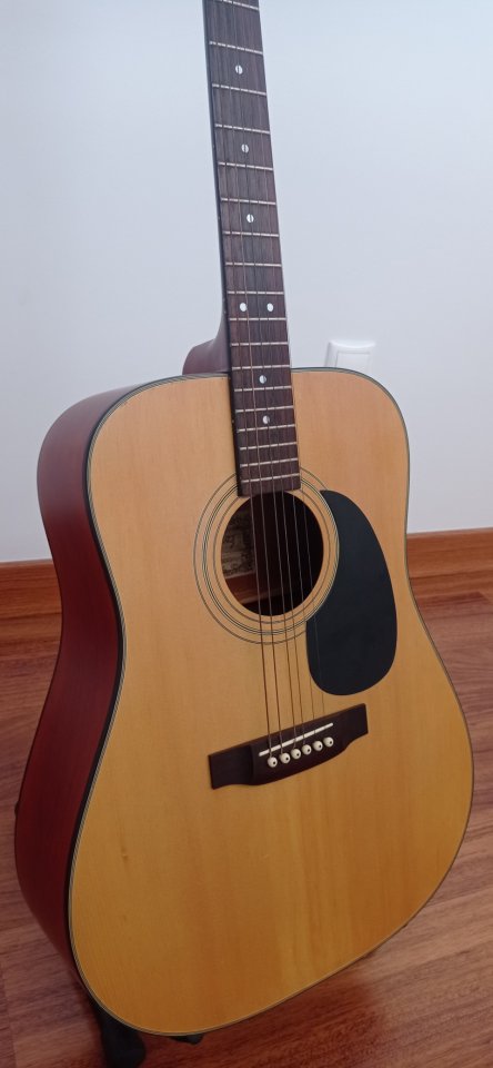 Guitarra acústica Ibanez Corea años 90 de segunda mano · Cuenca · 75 €