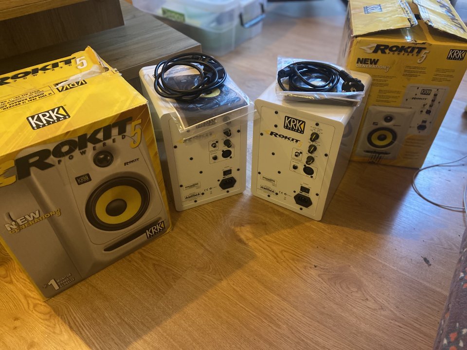 Monitores KRK Rokit 5