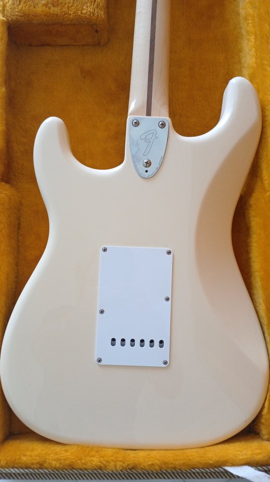 Fender Stratocaster 70 Ritchie Blackmore signature totalmente original como nueva