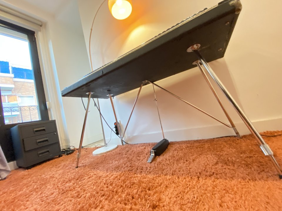 Cambio + Dinero por Fender Rhodes MKII 1979