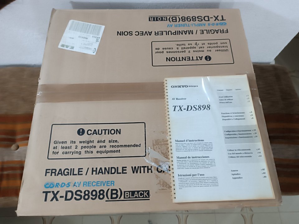 Onkyo Integra TX-DS898