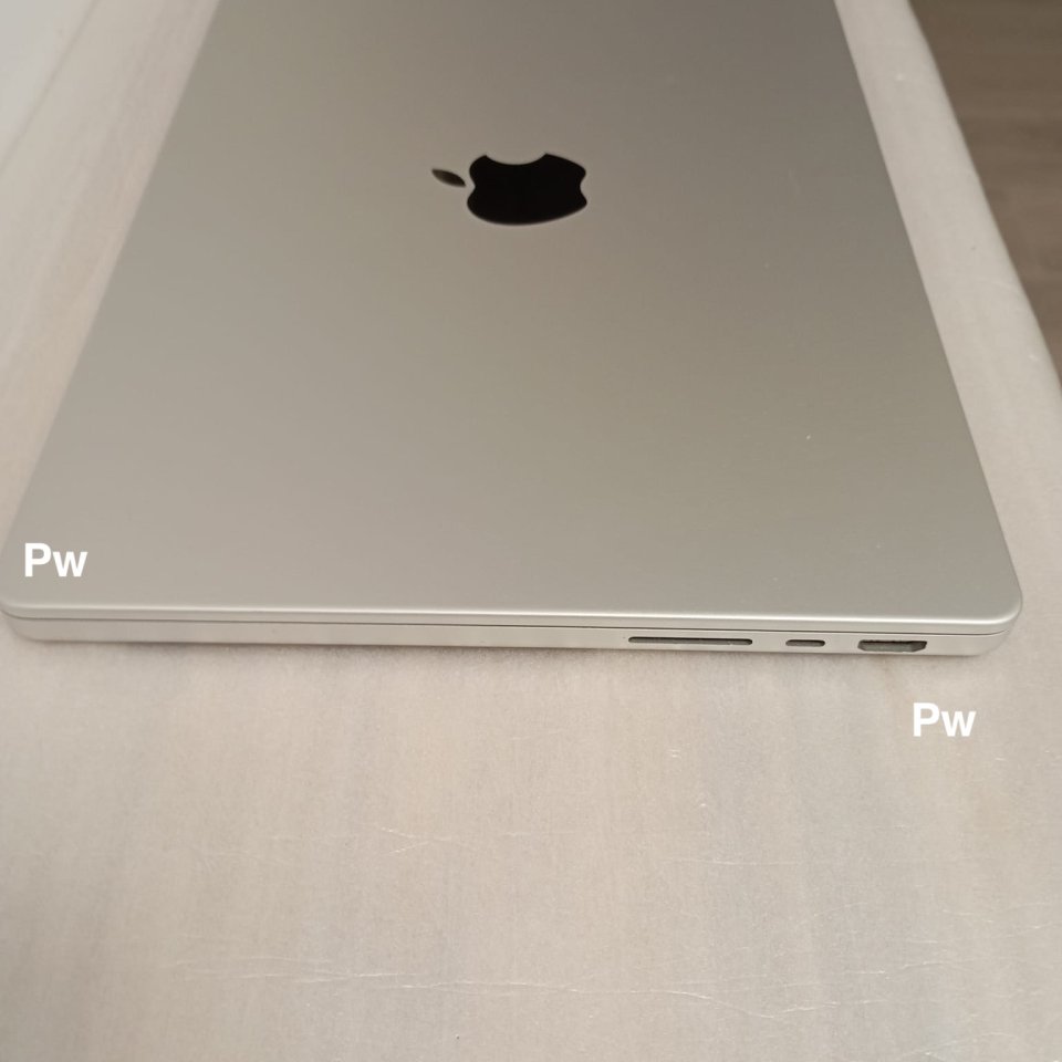 MacBook Pro 14P  2021 M1 Pro 32GB 1Tb ssd, garantía-  RESERVADO