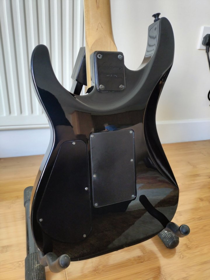 Jackson DKMG Dinky 2004 MIJ EMG 81/85 + estuche