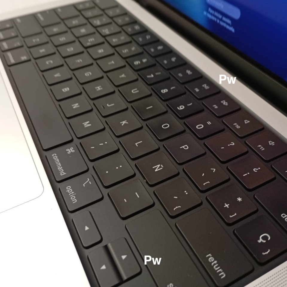 MacBook Pro 14P  2021 M1 Pro 32GB 1Tb ssd, garantía-  RESERVADO