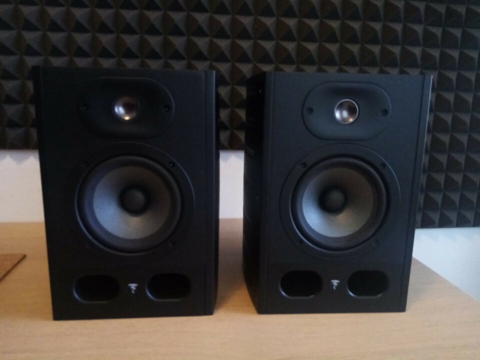Focal alpha 50 (pareja)