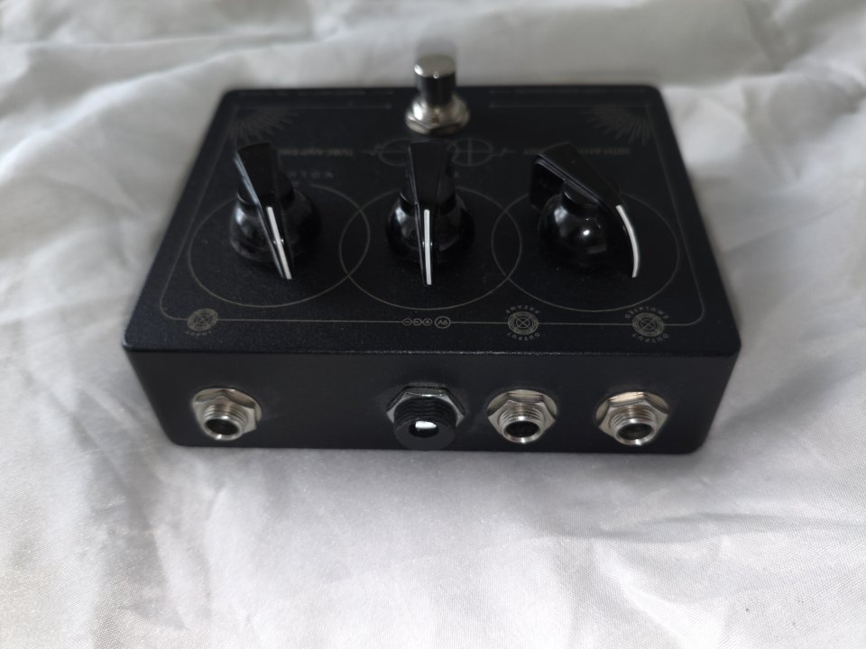 Previo AC 30 TAE Masive de segunda mano · Foto 3 de 3 · Valladolid · 165 €