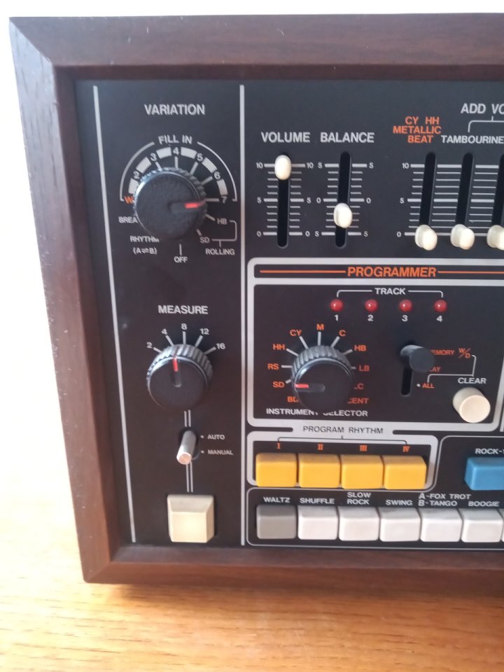 Roland CR-78 CompuRhythm