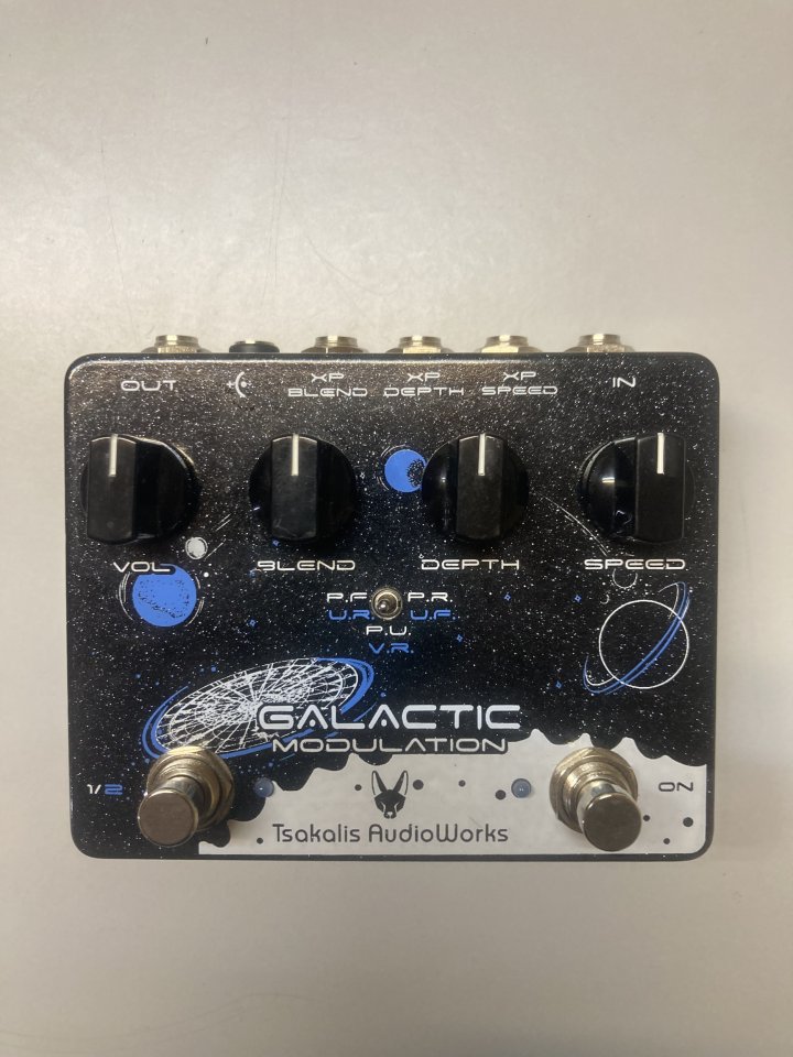 TSAKALIS GALACTIC MODULATION (también cambio)