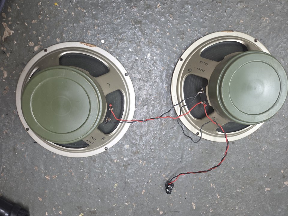 Celestion G12H30 T1281 Reservados de segunda mano · Foto 1 de 10 · Burgos · 600 €
