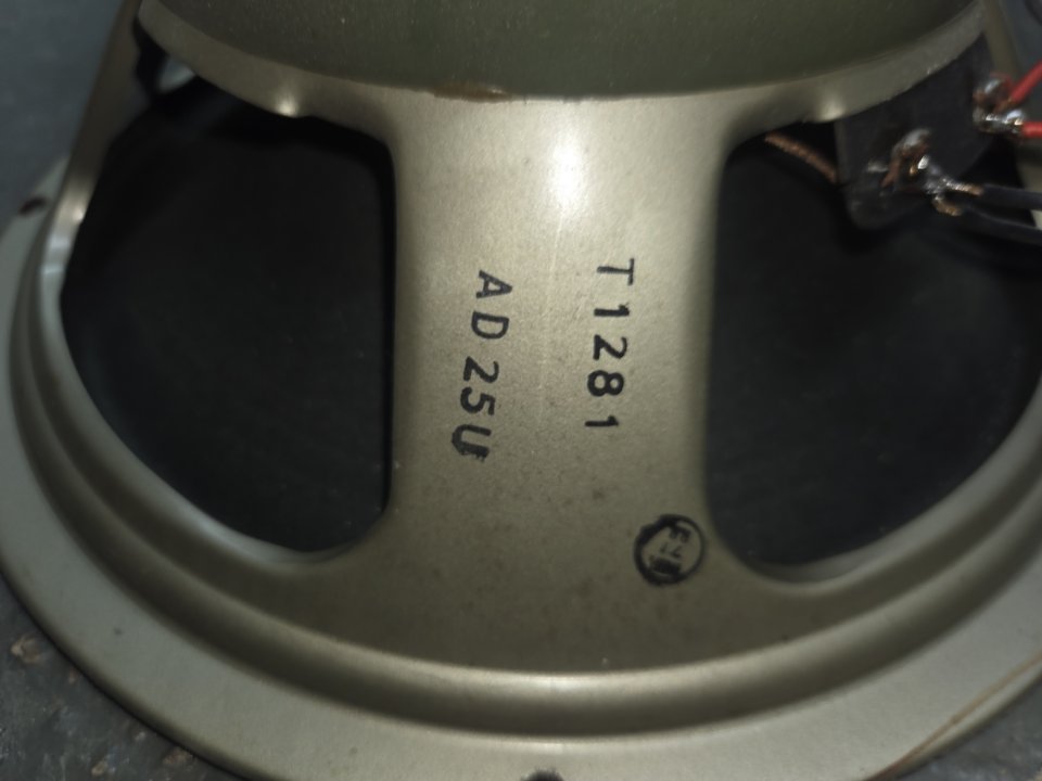 Celestion G12H30 T1281 Reservados de segunda mano · Foto 2 de 10 · Burgos · 600 €
