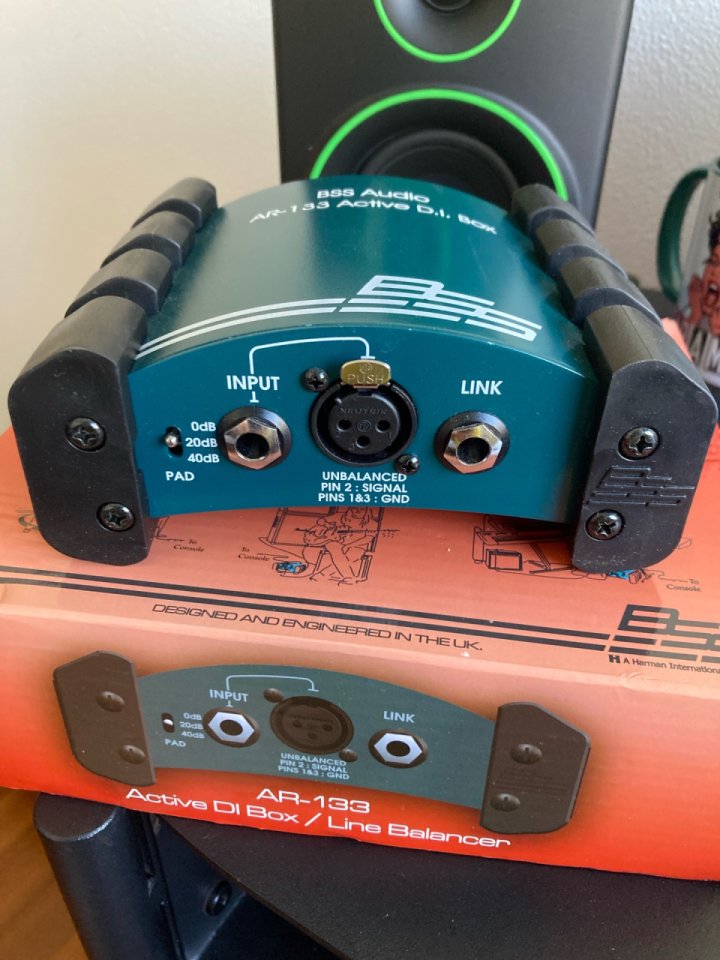 BSS AR 133 DI Caja de inyección de segunda mano · Foto 1 de 3 · A Coruña · 85 €
