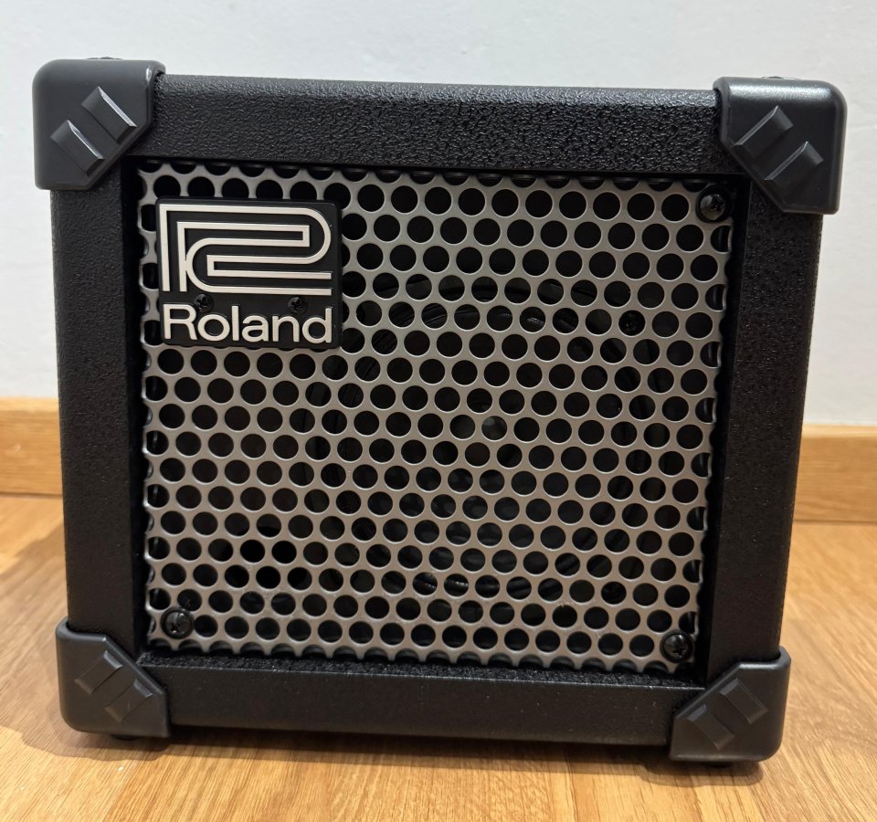 Roland Micro Cube+adaptador
