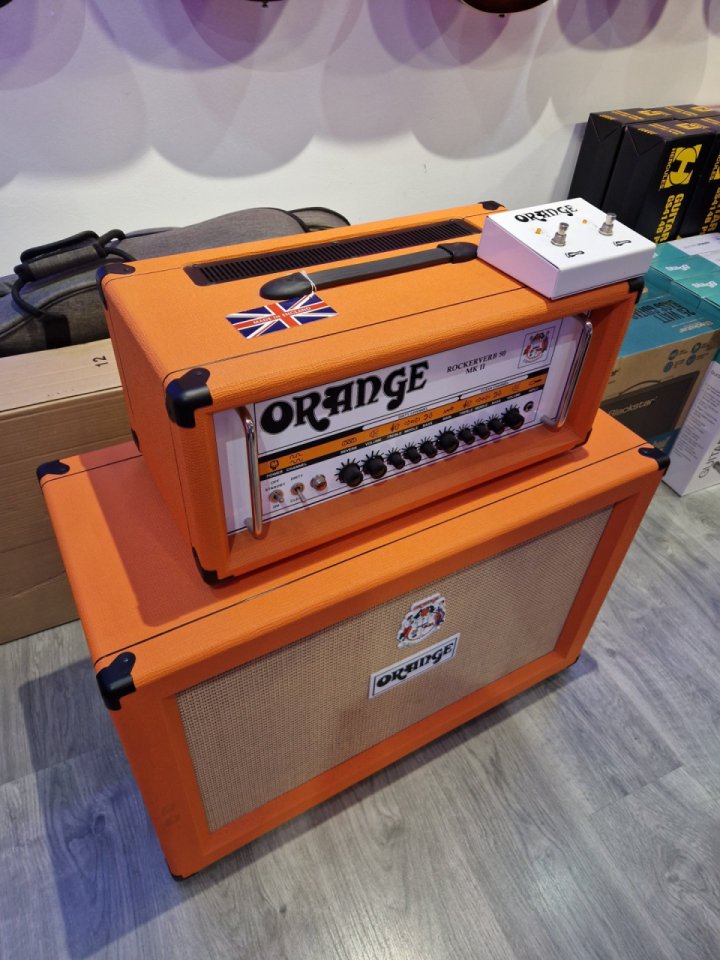 Orange Rockerverb MKII y PPC212 made in UK de segunda mano · Foto 1 de 6 · Navarra · 1599 €