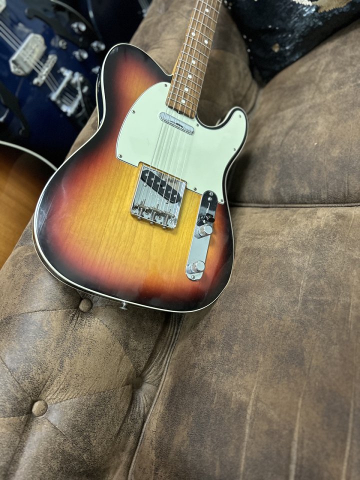 Fender telecaster American vintage custom 62
