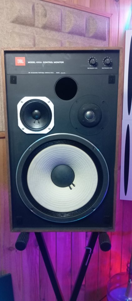 Unidad de JBL 4312A de segunda mano · Foto 1 de 2 · Madrid