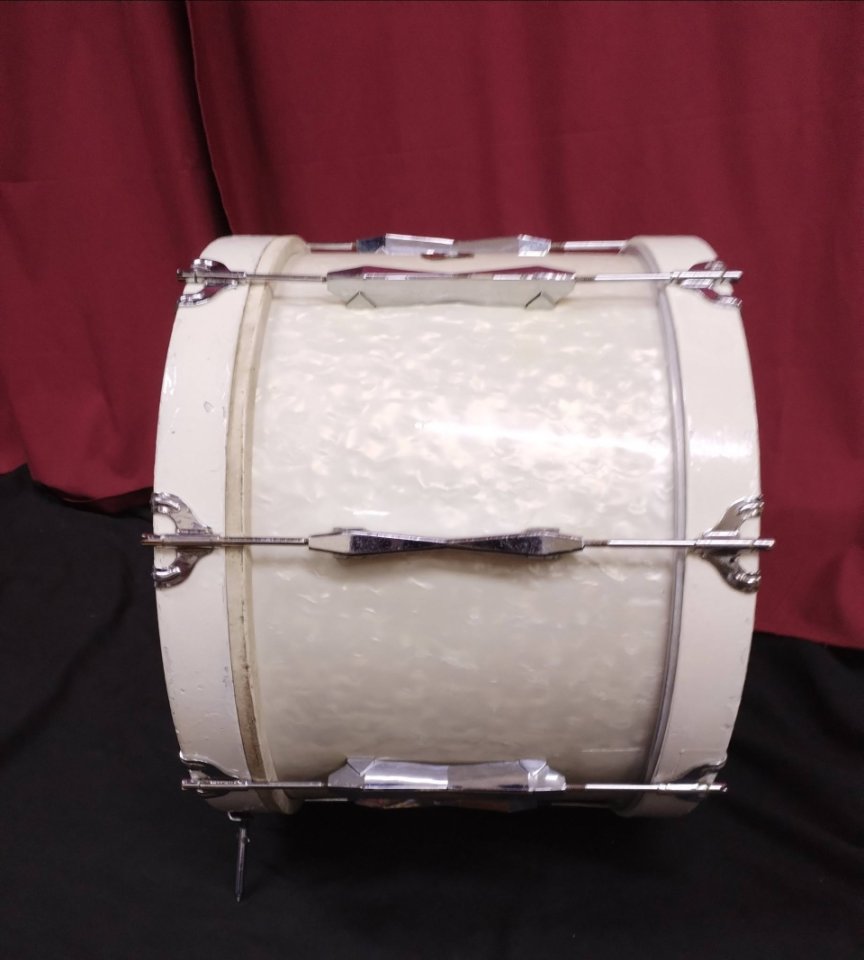 Bombo CARLTON 18x12" de segunda mano · Foto 4 de 10 · Barcelona · 449 €