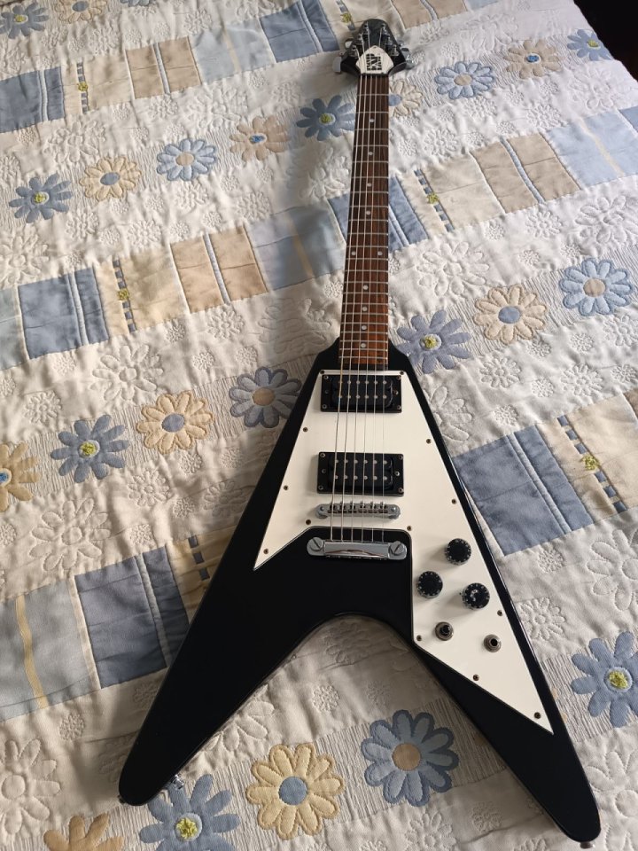 ESP Flying V 1979 de segunda mano · Foto 1 de 10 · Lugo · 1500 €