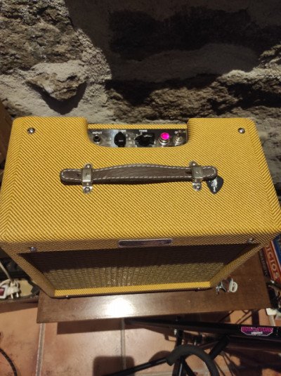 Fender Pro Junior de segunda mano · Foto 2 de 3 · Ourense · 450 €