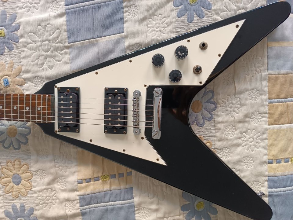 ESP Flying V 1979 de segunda mano · Foto 2 de 10 · Lugo · 1500 €