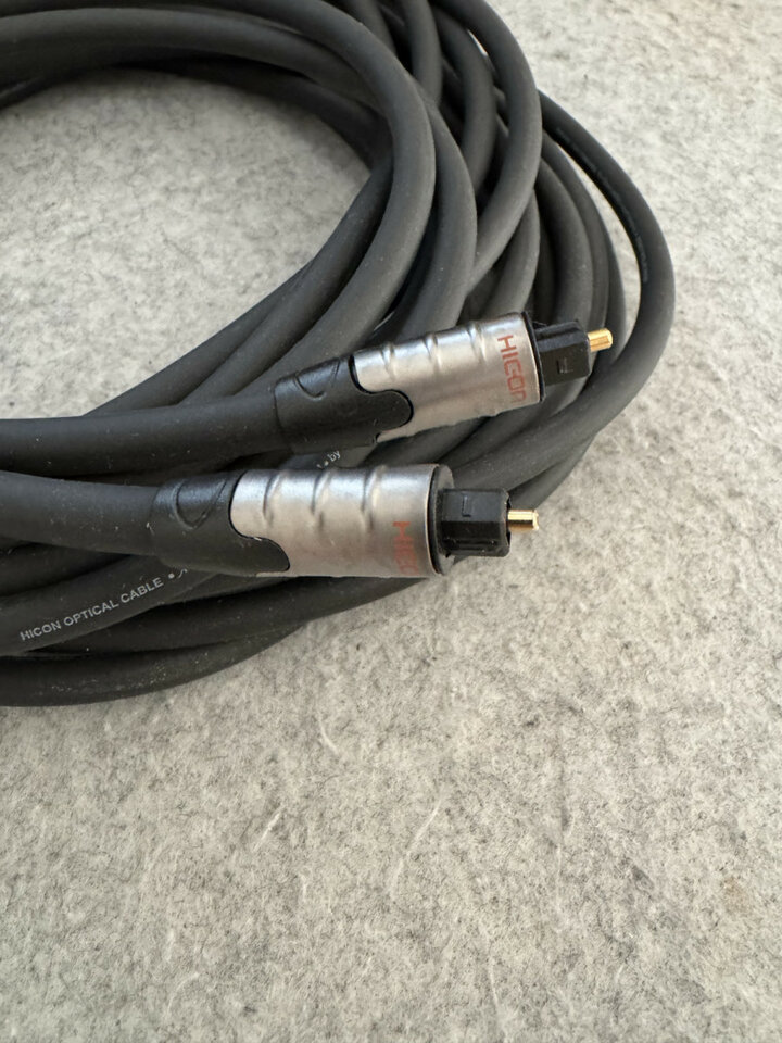 Sommer cable óptico Toslink 5M de segunda mano · Foto 2 de 2 · Alicante · 13 €
