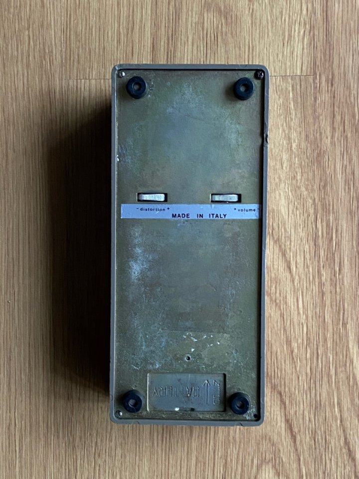 Pedal Meazzi distorsión Fuzz