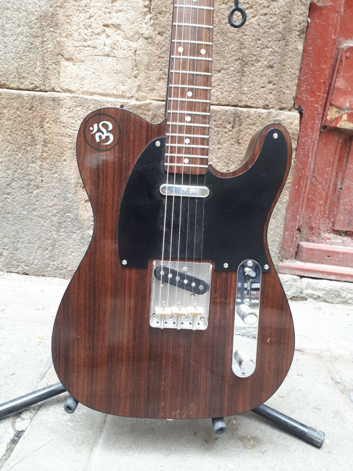 cursos de Lutheria ,construcción de guitarras