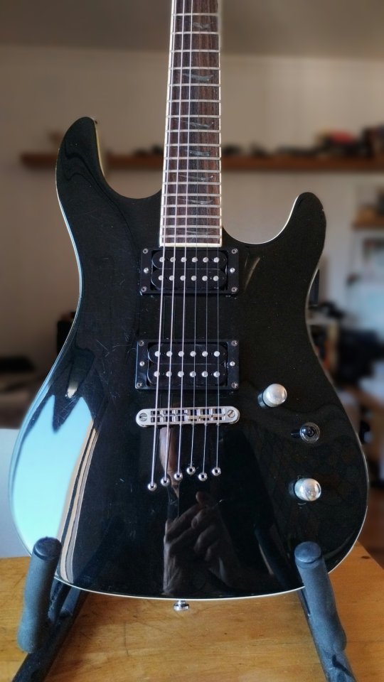 Cort Katana KX1 Guitarra Eléctrica de segunda mano · Foto 2 de 5 · Barcelona · 250 €