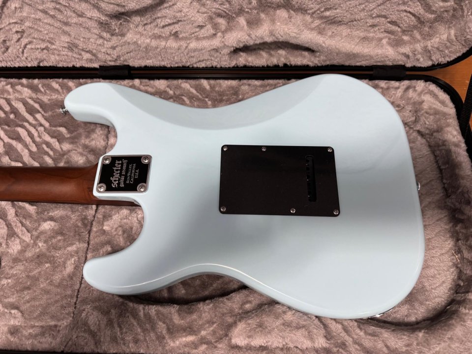 Schecter Nick Johnston Atomic Frost - A ESTRENAR - Solo Venta, NO Cambios de segunda mano · Foto 9 de 10 · Madrid · 650 €