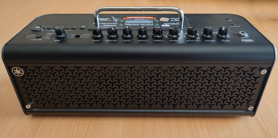 Yamaha THR30II Amplificador Negro - En garantía de segunda mano · Foto 2 de 6 · Madrid · 365 €