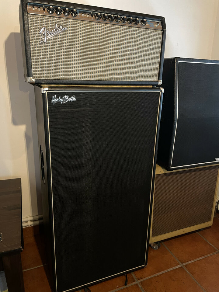 Harley benton 8x10 solid bass cabinet