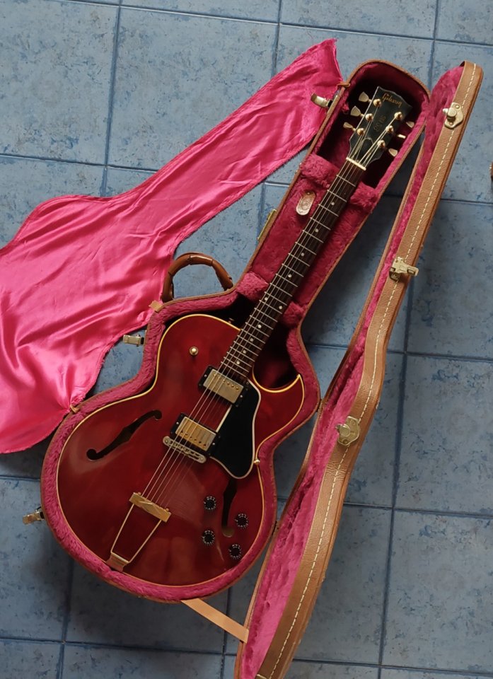 Gibson Memphis ES-135 Wine Red 2001 [ENVIO NACEX 19H INCLUIDO]