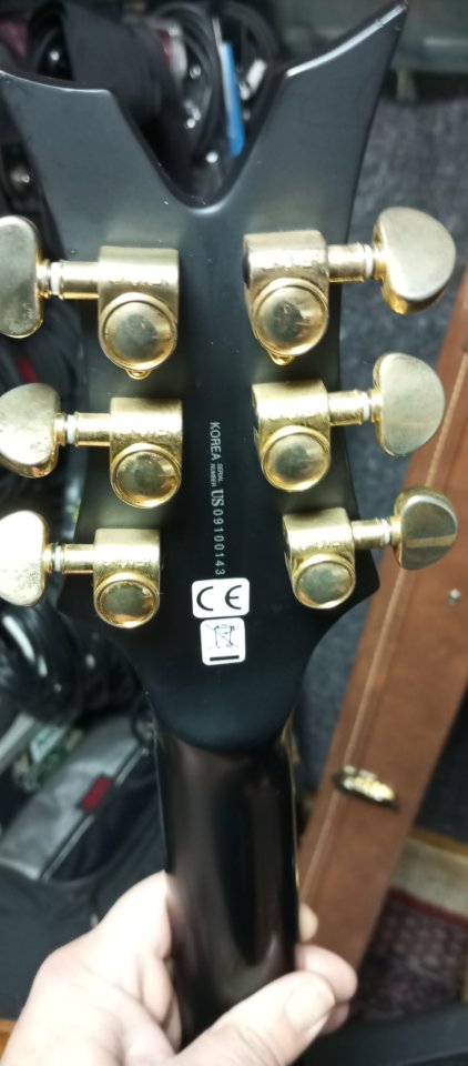 Dean deceiver satín black