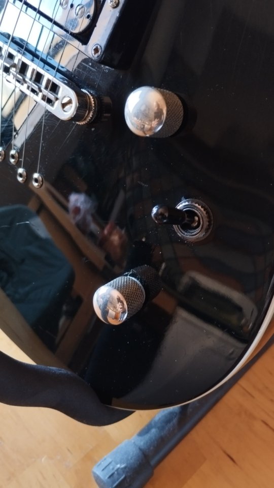Cort Katana KX1 Guitarra Eléctrica de segunda mano · Foto 5 de 5 · Barcelona · 250 €